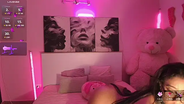 Snapshot of LindseyCoxx chatting on 01.11.26 LindseyCoxx online show from 01.11.26