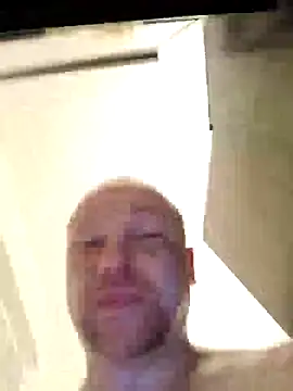 Snapshot of AstralPhase900 chatting on 03.29.26 AstralPhase900 online show from 03.29.26