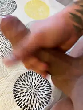 Emir4215 online show from 02.18.26