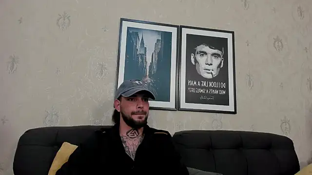 Snapshot of KaneHunter chatting on 05.16.26 KaneHunter online show from 05.16.26
