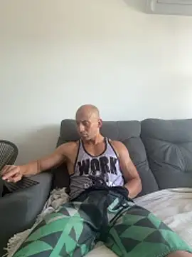 Russo41rj online show from 12.22.25