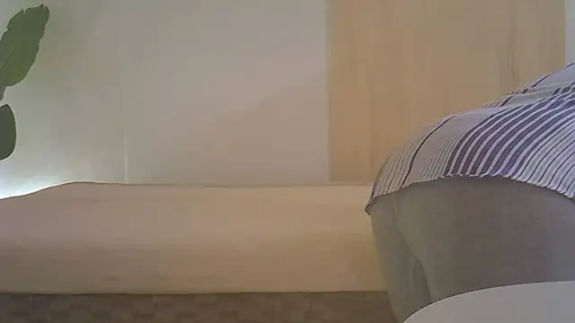 kyono-iyashi online show from 04.18.26