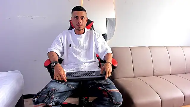 MatthewCullen online show from 12.22.25