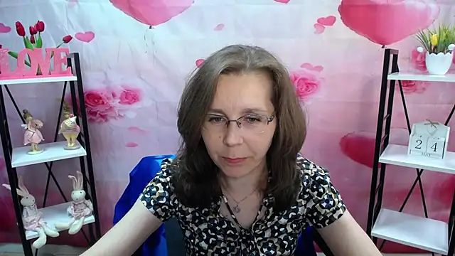 Snapshot of DaisyEdit chatting on 05.24.26 DaisyEdit online show from 05.24.26
