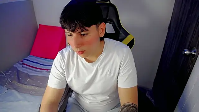 Snapshot of d_moneyy_ chatting on 02.22.26 d moneyy online show from 02.22.26