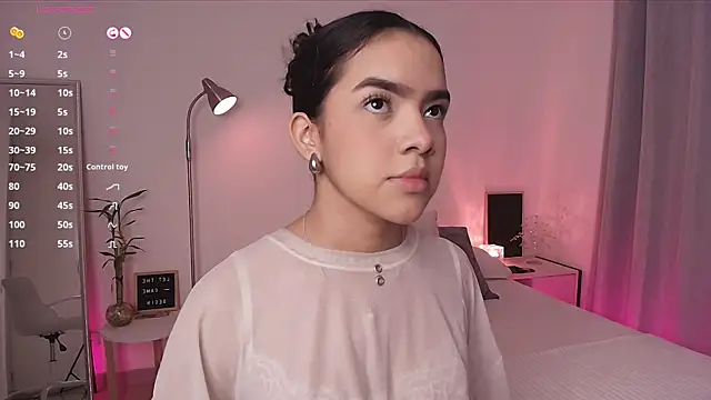 Snapshot of fluffycurls chatting on 02.15.26 fluffycurls online show from 02.15.26