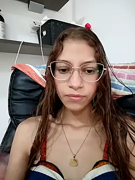 Vanneskk online show from 12.22.25