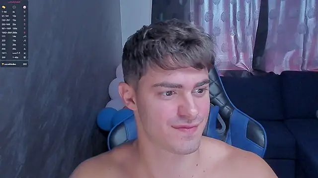 Snapshot of greekgod199 chatting on 06.26.26 greekgod199 online show from 06.26.26