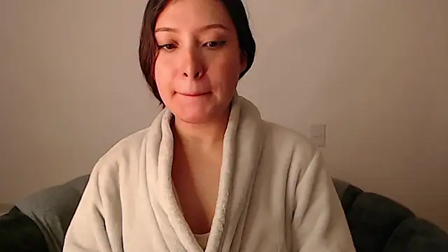 -Ivonny- online show from 12.19.25