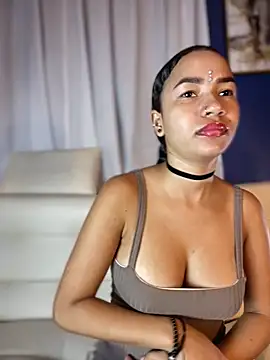 ZoeyFierce online show from 12.20.25