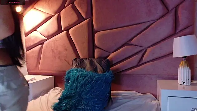 Snapshot of idk_24_ chatting on 02.24.26 idk 24 online show from 02.24.26