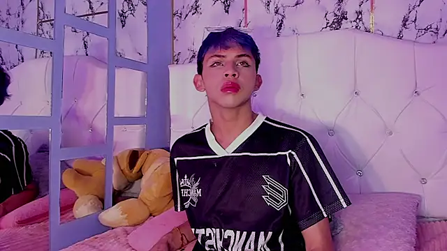 Prince Apolo online show from 12.04.25