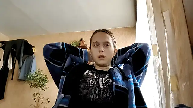 SophieHazely online show from 12.15.25