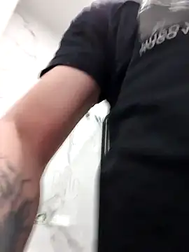 Snapshot of martme69 chatting on 03.03.26 martme69 online show from 03.03.26