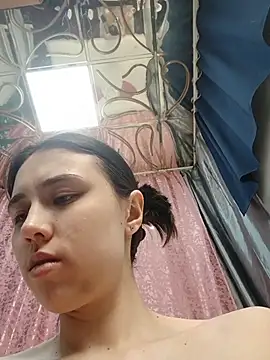 Foxylce online show from 03.31.26