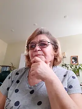 Snapshot of rekelme chatting on 02.23.25 rekelme online show from 02.23.25