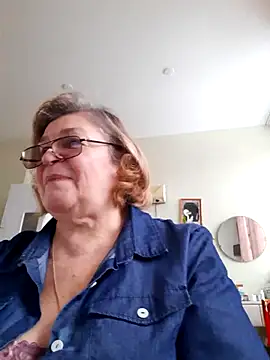 Snapshot of rekelme chatting on 02.27.25 rekelme online show from 02.27.25