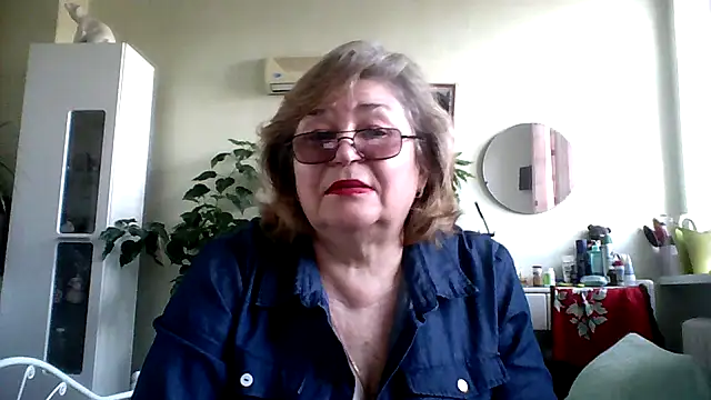 Snapshot of rekelme chatting on 03.08.25 rekelme online show from 03.08.25