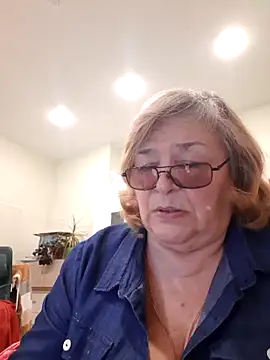 Snapshot of rekelme chatting on 03.20.25 rekelme online show from 03.20.25