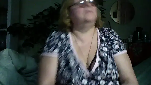 Snapshot of rekelme chatting on 03.23.25 rekelme online show from 03.23.25