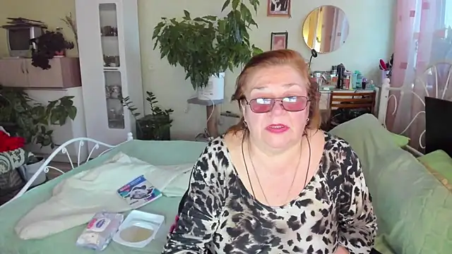 Snapshot of rekelme chatting on 09.21.25 rekelme online show from 09.21.25