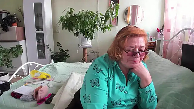 Snapshot of rekelme chatting on 09.24.25 rekelme online show from 09.24.25