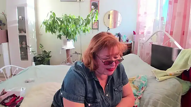 Snapshot of rekelme chatting on 09.30.25 rekelme online show from 09.30.25