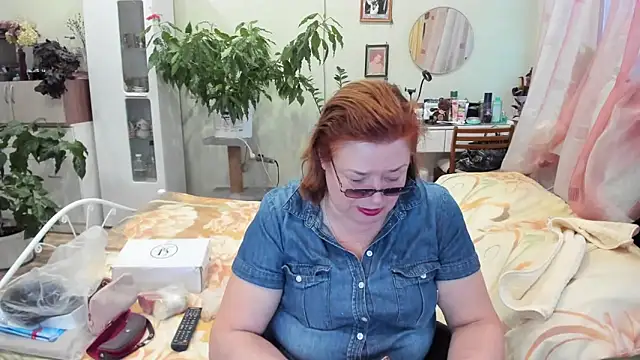 Snapshot of rekelme chatting on 10.16.25 rekelme online show from 10.16.25