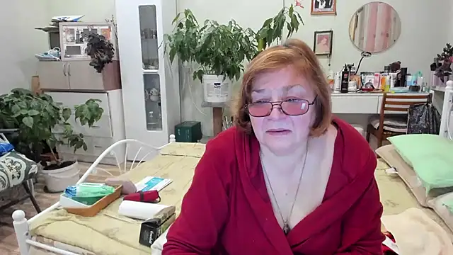 Snapshot of rekelme chatting on 11.15.25 rekelme online show from 11.15.25