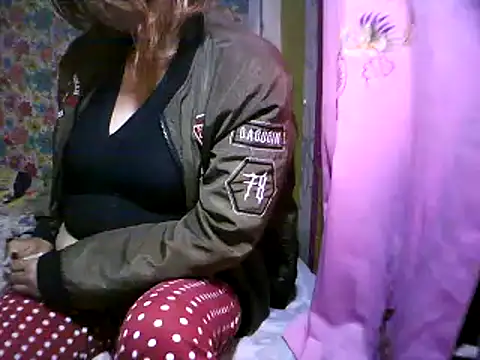 QueenGanda Palangga online show from 03.14.26