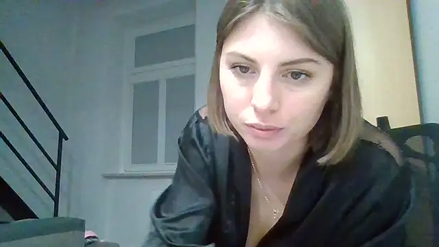 Devil Maiden online show from 07.02.26