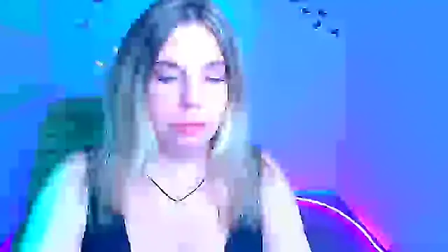 Amanda Swannn online show from 04.09.26