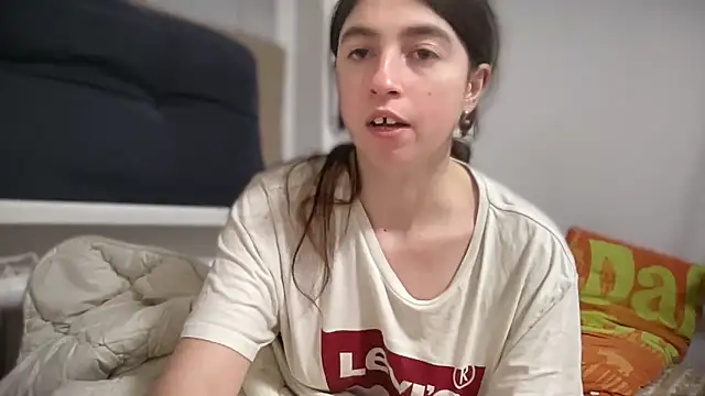 Aphr0ditee online show from 03.17.26