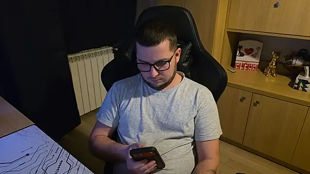 kevinnlovelly online show from 02.05.26