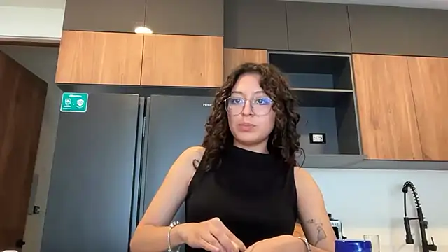 Snapshot of Alicatcua_ chatting on 06.07.26 Alicatcua online show from 06.07.26