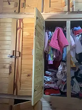 Quierolechiitaaa online show from 03.10.26