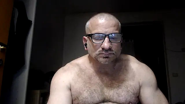Snapshot of Mauro7788 chatting on 04.28.26 Mauro7788 online show from 04.28.26