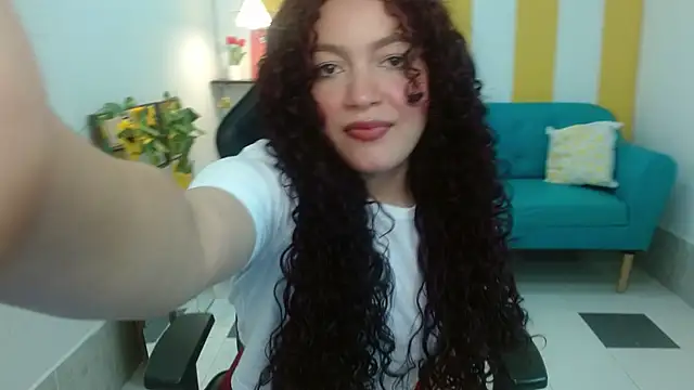 zahira1 online show from 12.18.25