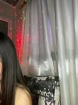 Snapshot of MonikaSi chatting on 04.19.26 MonikaSi online show from 04.19.26