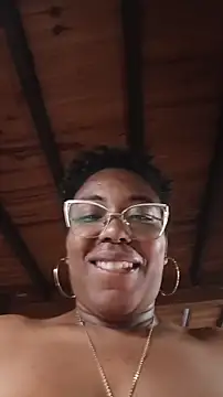 Snapshot of ChanneldelaCroix chatting on 03.01.26 ChanneldelaCroix online show from 03.01.26