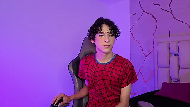 SthepanodiMonaco online show from 03.04.26