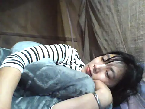 Snapshot of Alibabapi chatting on 02.13.26 Alibabapi online show from 02.13.26