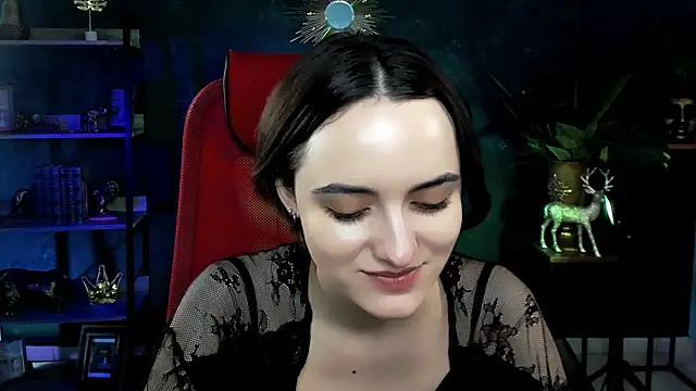 KateWillows online show from 02.08.26