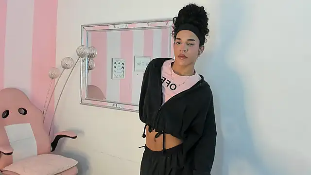 Amaia Monroe online show from 02.16.26