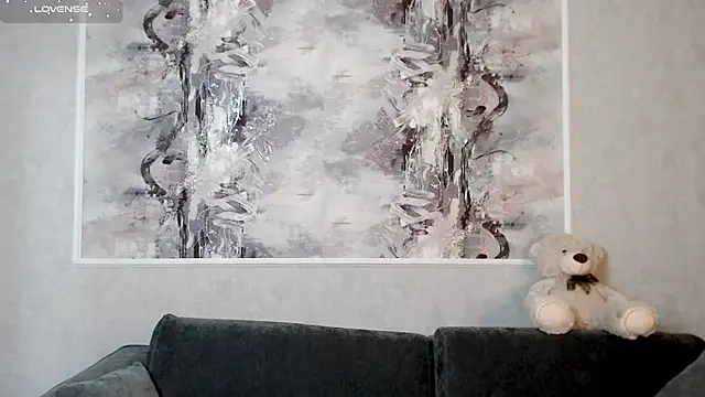 MisaLumia online show from 12.04.25