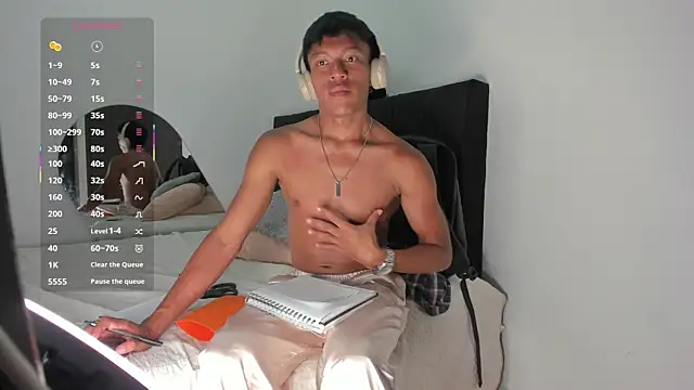 santinaughty online show from 03.02.26