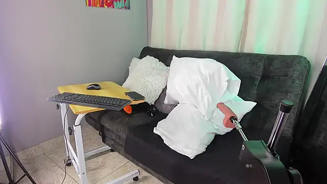 BonnieRitz online show from 12.02.25