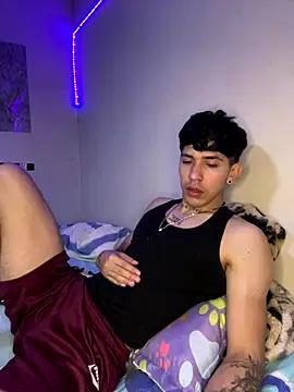 wil hot online show from 12.17.25