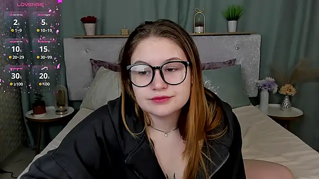 MilanaXHoney online show from 03.05.26