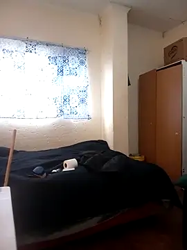 naughty horny bitch online show from 04.17.26